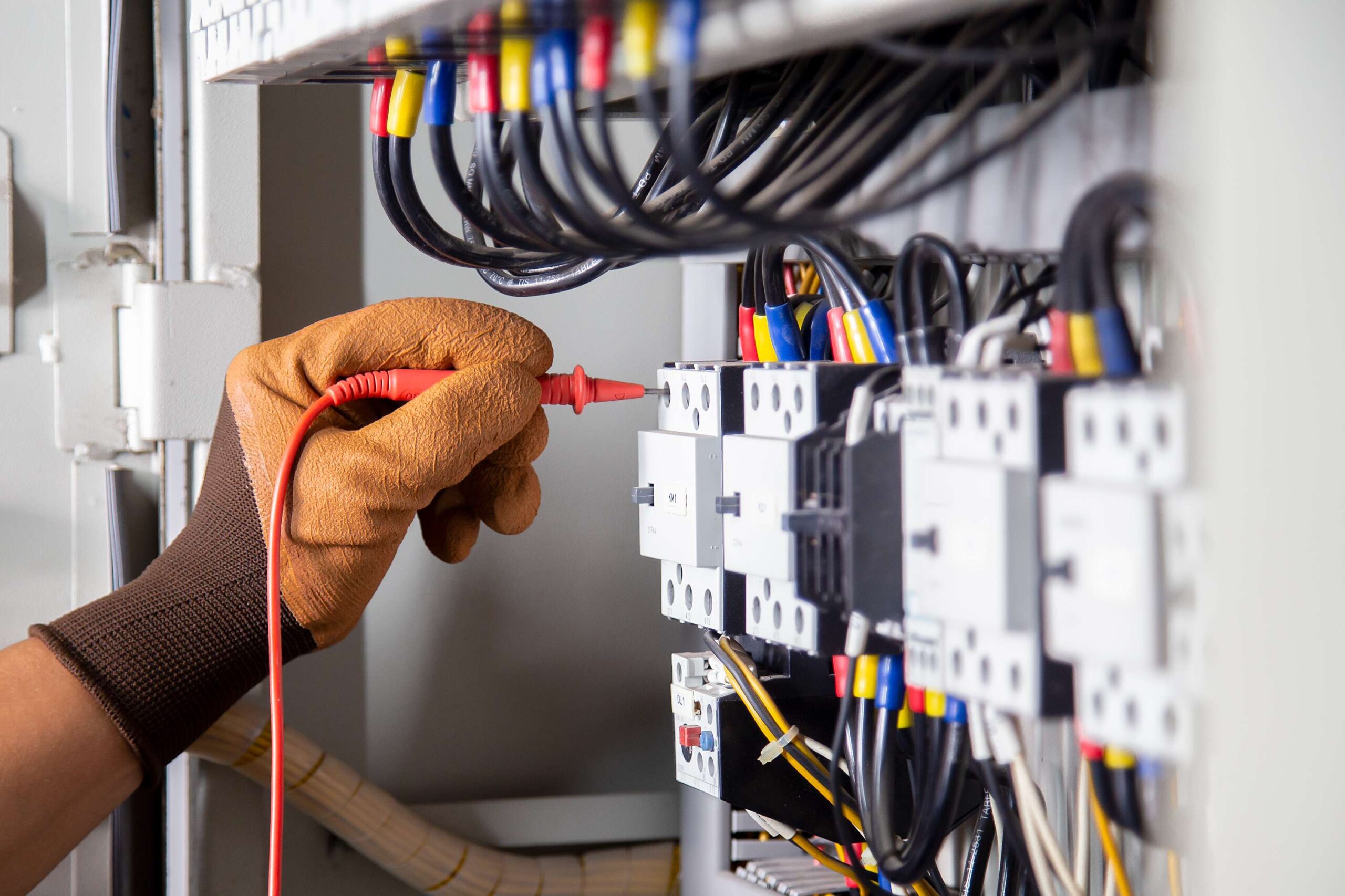 Renovating ? A residential electrician in Ottawa should be first on site