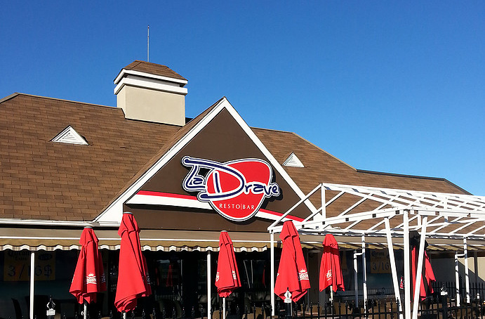 Why do some business signs in Ottawa get approved faster than others?